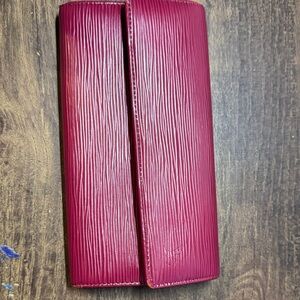 Louis Vuitton Red Women's Wallet